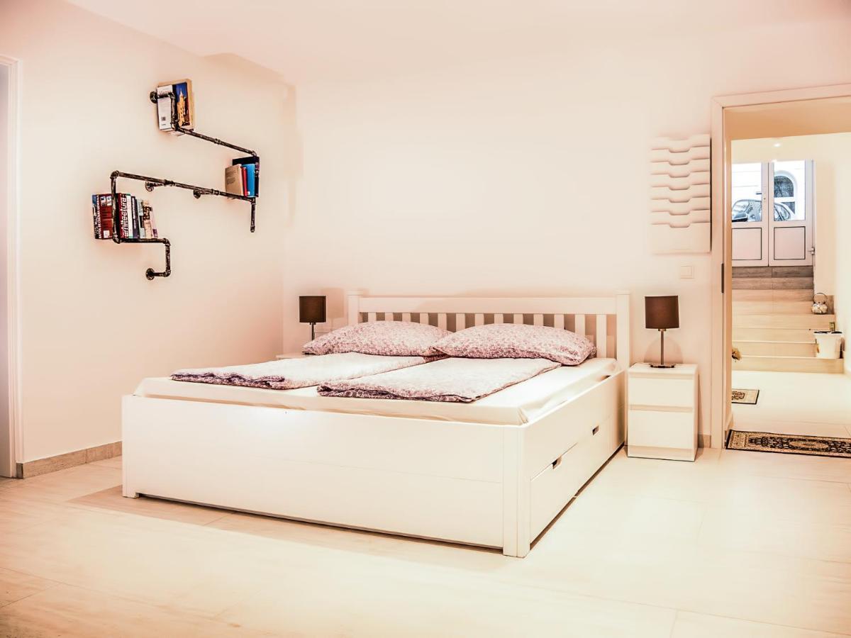 Wohnen Im Herzen Von Wien Budget Apartment Ngoại thất bức ảnh
